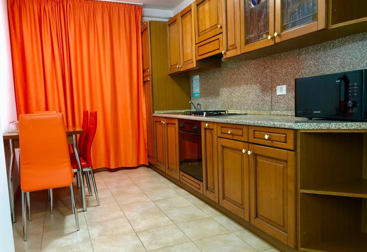Urban Apartment - Slatina City Centre Екстериор снимка